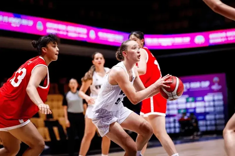 李沅珊狂砍, 以后女篮国 李沅珊狂砍, 以后女篮国